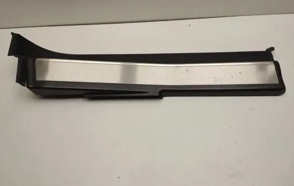 Mercedes-Benz S W140 Rear sill trim cover 1406800135