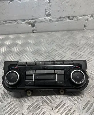 Volkswagen PASSAT CC Climate control unit 5K0907044A 5HB00974611 SW0202