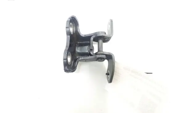 Toyota Auris 150 Rear door upper hinge 687500H010