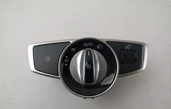 Mercedes-Benz C W205 Light switch A2059056500 10025081