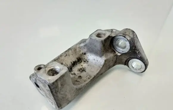 Honda Civic Gearbox mounting bracket 90SMGE1