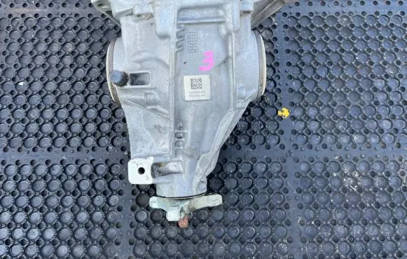 Mercedes-Benz C W205 Front differential a2053505100 0972254006