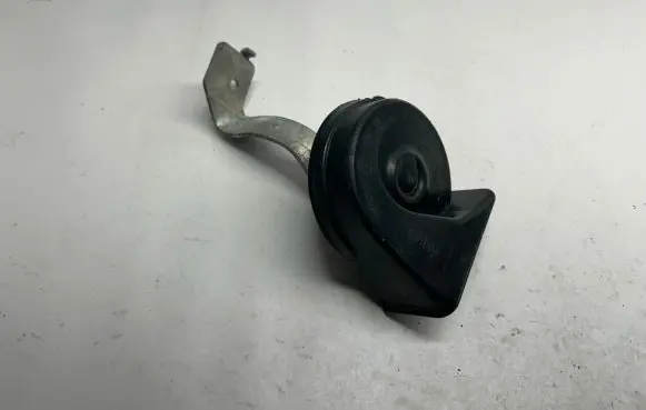 Mercedes-Benz CLA C117 X117 W117 Horn signal A0005405700