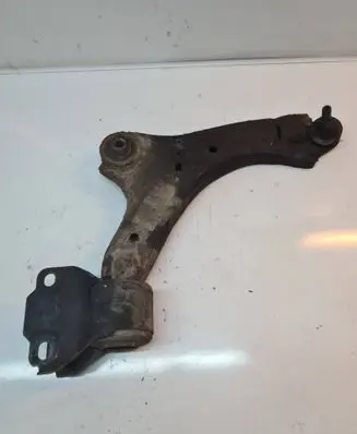 Volvo V70 Front lower control arm/wishbone