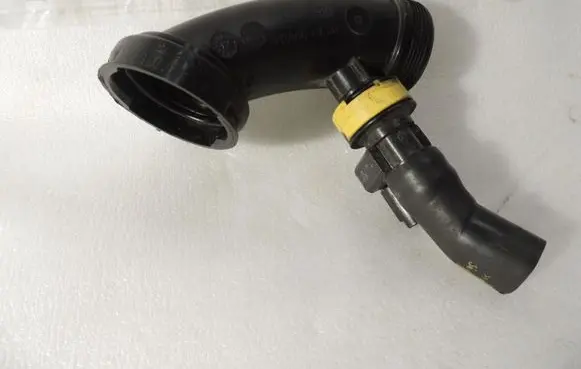 Opel Grandland X Air intake hose/pipe 9810921180