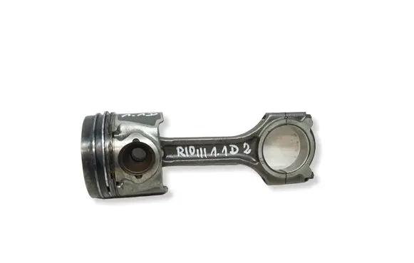 KIA Rio Piston with connecting rod 