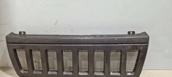Jeep Cherokee Front grill
