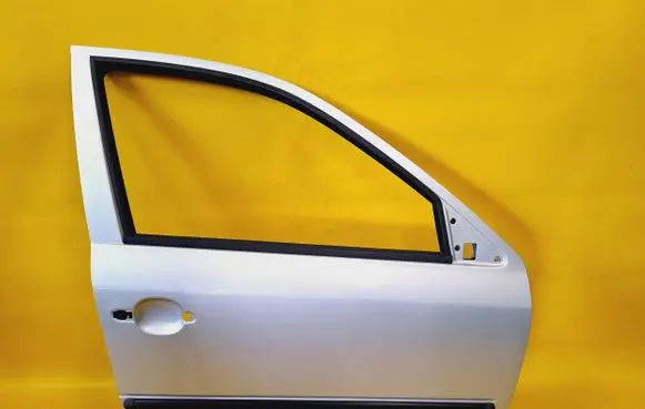 Skoda Octavia Mk1 (1U) Front door