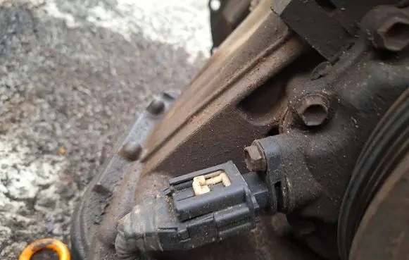Toyota Yaris Crankshaft position sensor 