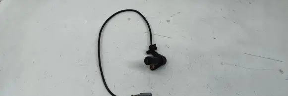 Volkswagen Golf IV Crankshaft position sensor 038907319F