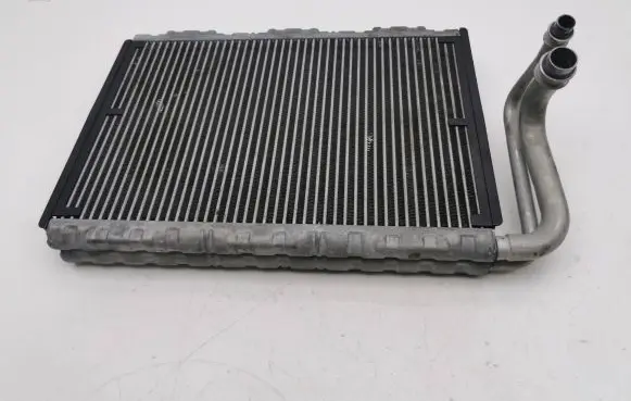 Mercedes-Benz CLS C218 X218 Air conditioning (A/C) radiator (interior) 