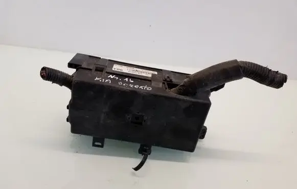 KIA Sorento Fuse module 911603E050