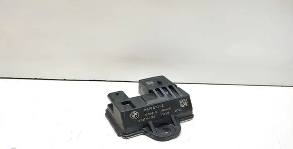 BMW 5 F10 F11 Glow plug pre-heat relay 8519472 0522140104
