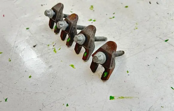 Ford Transit - Tourneo Connect Fuel Injector clamp holder 
