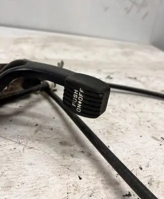 Chrysler 300C Handbrake/parking brake lever assembly 30651AL 04779473h