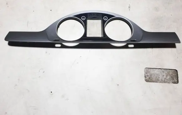 Volkswagen PASSAT B7 Dashboard trim 3AB858366D