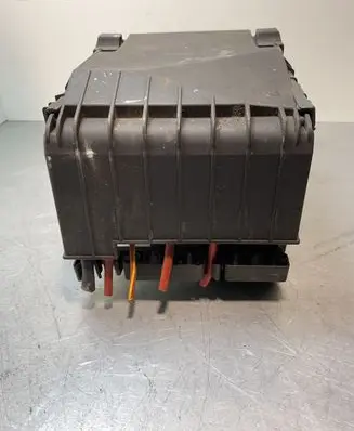 Skoda Yeti (5L) Fuse box set 1K0937132