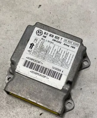 Volkswagen Golf V Airbag control unit/module 1K0909605T 05H020S2300 5WK43412