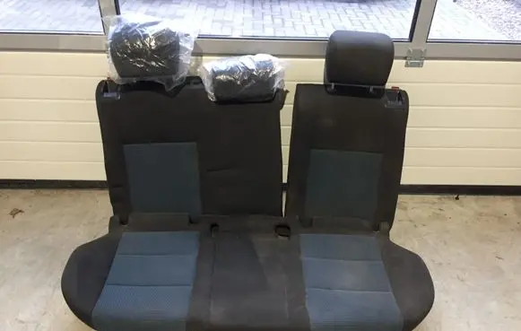 Volkswagen Golf VI Rear seat 