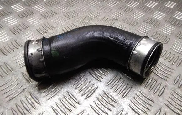 Volkswagen Golf V Intercooler hose/pipe