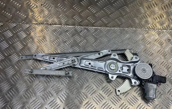 Mitsubishi Space Star Front door window regulator with motor 5713A382 711300
