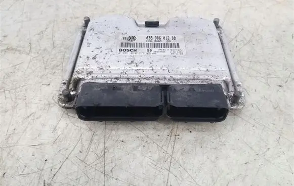Volkswagen Golf IV Engine control unit/module 038906012M