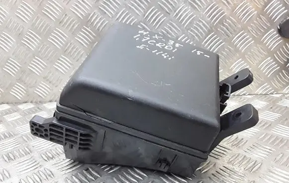 Hyundai ix35 Fuse module 919502S010