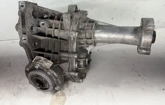 Opel Insignia A Gearbox transfer box case 55560067 260080859