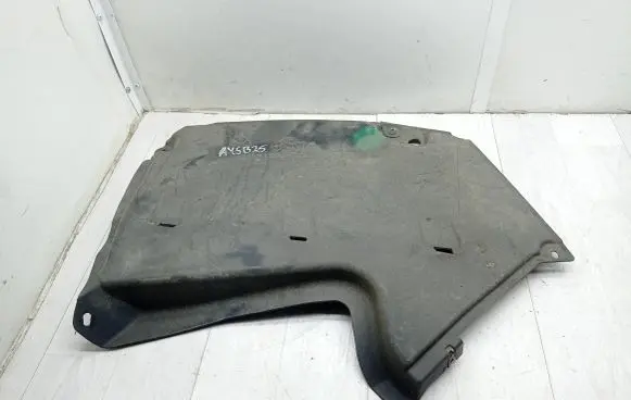 Audi A4 S4 B9 Other under body part 8W0825219A