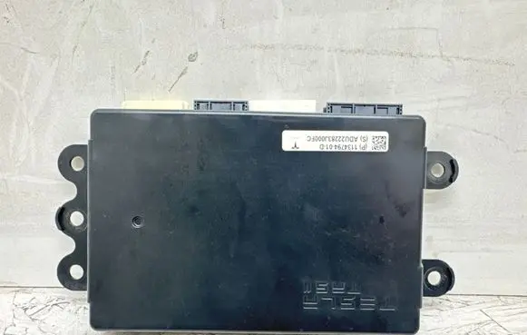 Tesla Model S Suspension control unit/module 113479401D