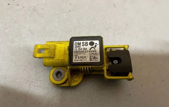 Opel Zafira B Airbag deployment crash/impact sensor 13264084