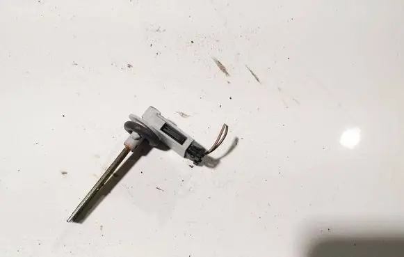 Interior temperature sensor