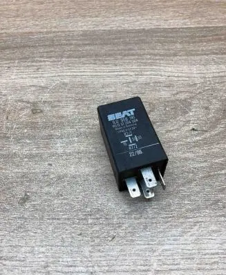 Seat Toledo I (1L) Other relay 1L0959141 WL051204004