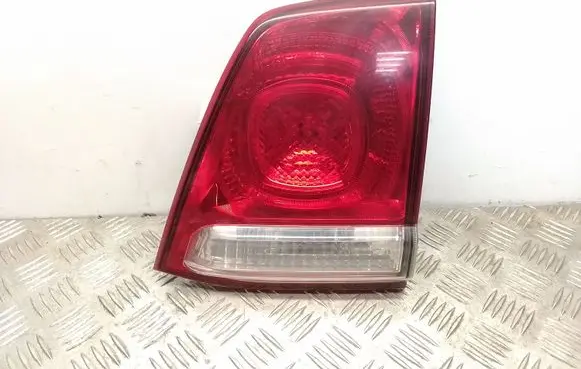 Toyota Land Cruiser (J200) Tailgate rear/tail lights 60136