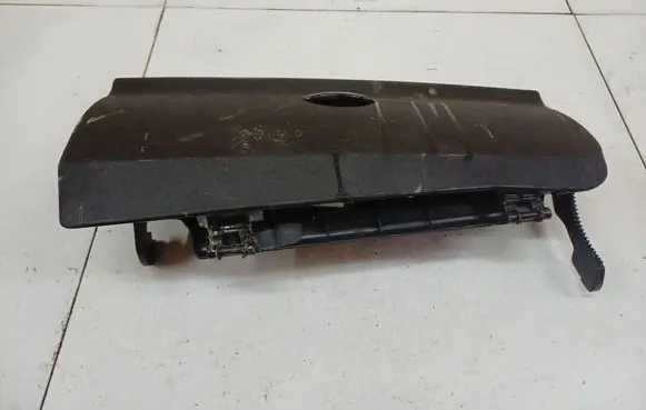 Citroen C4 I Glove box