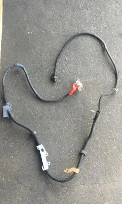 Mercedes-Benz E W212 Positive cable (battery)