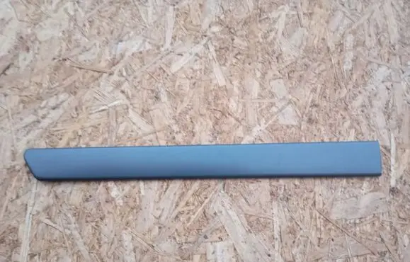 Other rear door trim element