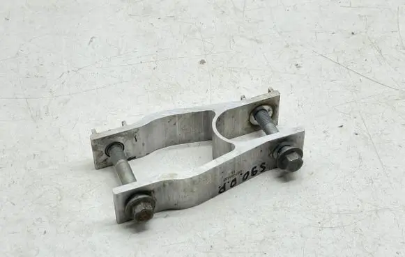 Volvo S90, V90 Engine mounting bracket 31339951 AE586005A