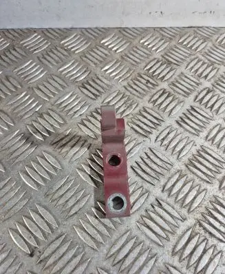 Volvo V40 Front door upper hinge 31424657