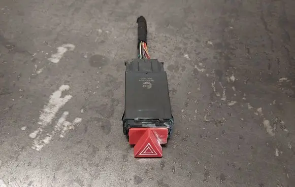 Hazard light switch