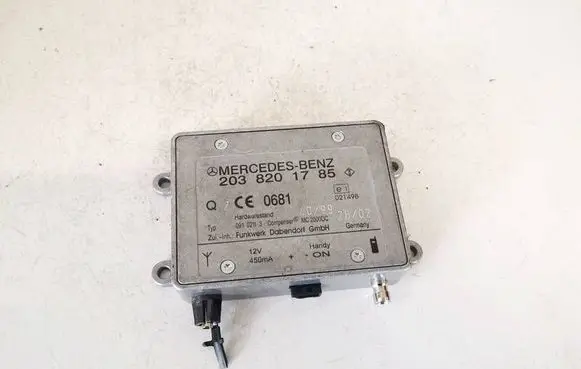 Mercedes-Benz C W203 Antenna control unit 2038201785