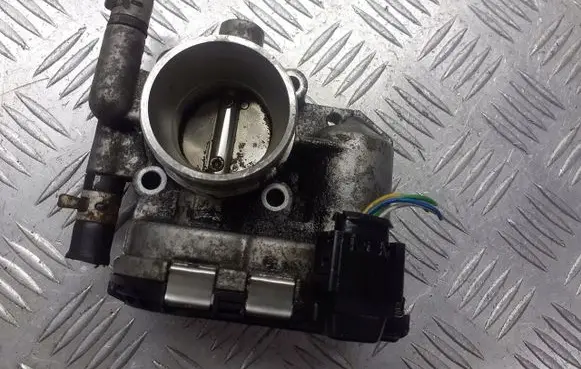 Opel Corsa D Throttle valve position sensor 24420536