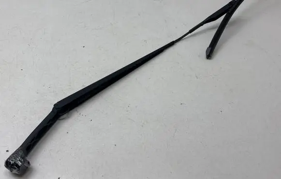 Subaru XV II Windshield/front glass wiper blade 8894NWB