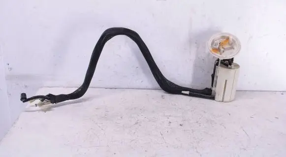 BMW 5 E60 E61 In-tank fuel pump 6765778 0580314028