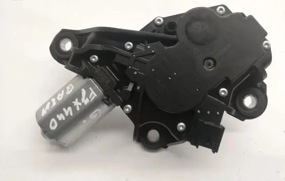 Nissan Qashqai Rear window wiper motor 0390201820