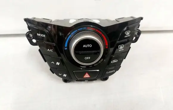 Hyundai Veloster Central console control unit 97250-2V220