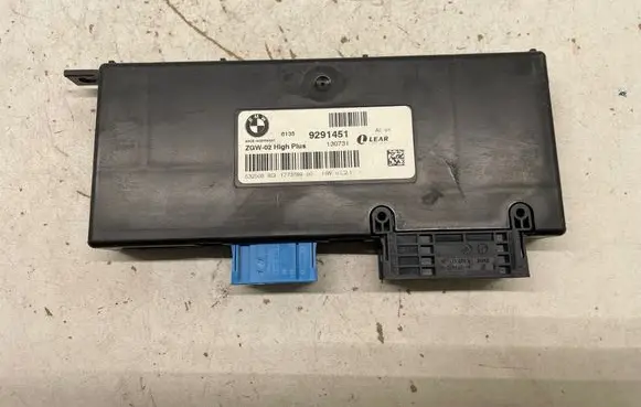 BMW 5 F10 F11 Gateway control module 9291451 130731