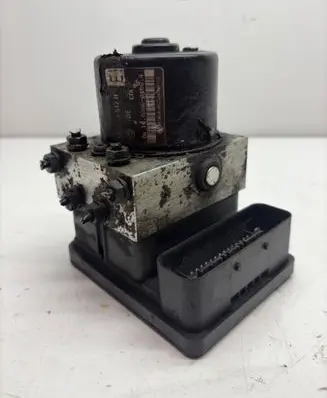 Volkswagen Golf V ABS Pump 1K0907379K 00005305D2 10096003483