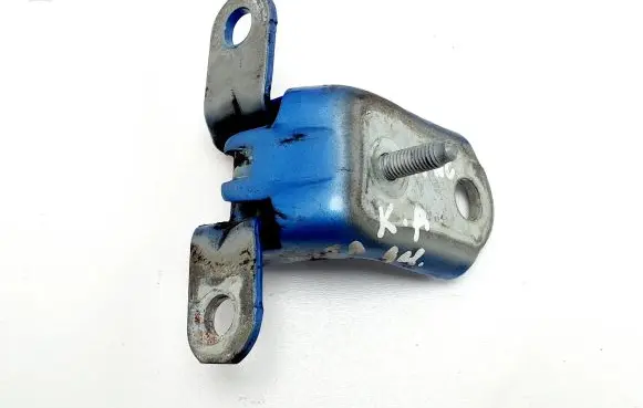 Ford Fiesta Rear door lower hinge 154GU0E