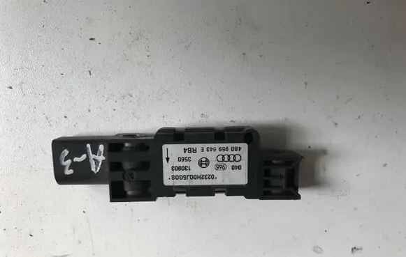 Audi A3 S3 8P Airbag deployment crash/impact sensor 4B0959643E